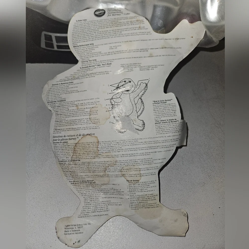 Vintage Wilton Barney Cake Pan Mold!